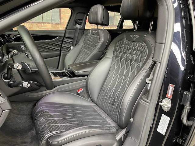 Bentley flying spur 6.0 w12 s 635pk 2020 (origineel-nl & 1e eigenaar), j-220-xg - afbeelding 49 van  61