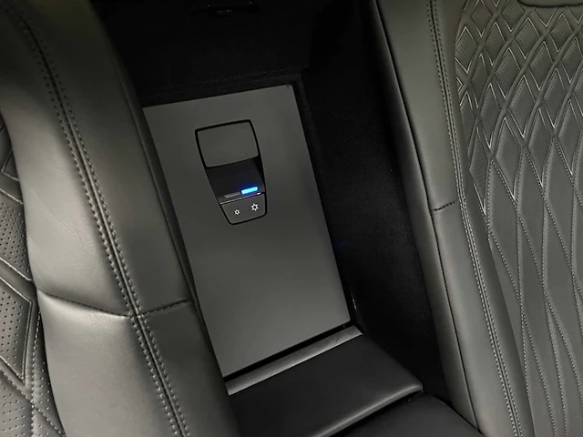 Bentley flying spur 6.0 w12 s 635pk 2020 (origineel-nl & 1e eigenaar), j-220-xg - afbeelding 54 van  61