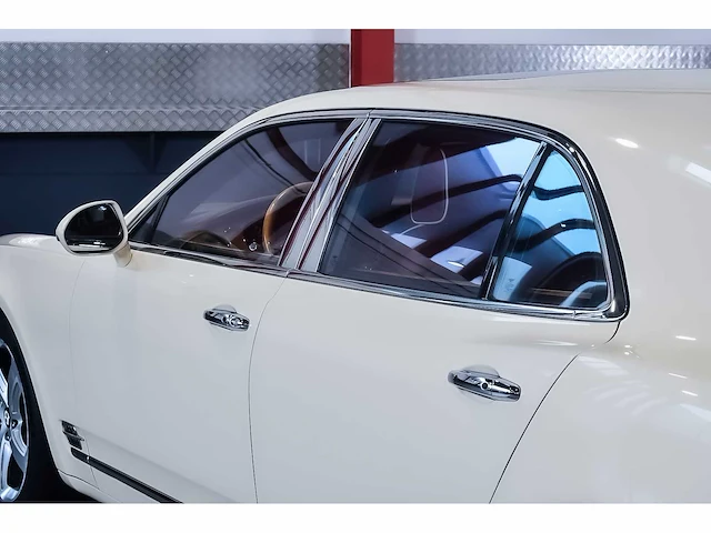 Bentley mulsanne speed sedan 6,75l v8 - 2016 - afbeelding 33 van  95