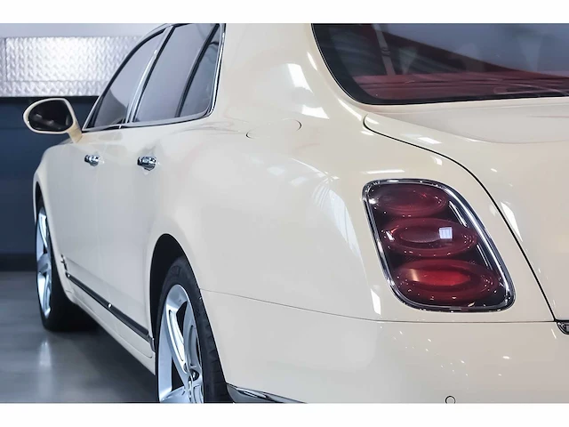 Bentley mulsanne speed sedan 6,75l v8 - 2016 - afbeelding 38 van  95