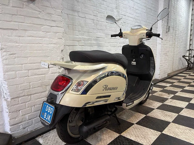 Benzhou classic florence 25 km snorscooter 4takt - afbeelding 5 van  7