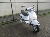 Benzhou yiying - bromscooter - e-scooter - afbeelding 9 van  13