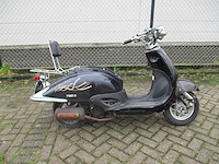 Benzhou yiying - snorscooter - 50/ retro - scooter - afbeelding 8 van  11