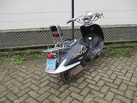 Benzhou yiying - snorscooter - 50/ retro - scooter - afbeelding 9 van  11