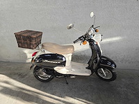 Benzhou yiying - snorscooter - dolce vita - 4t 25km uitvoering f722jb - afbeelding 2 van  7