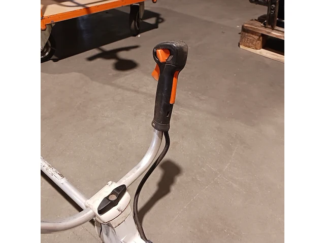 Benzine bosmaaier stihl, fs 480 - afbeelding 4 van  8