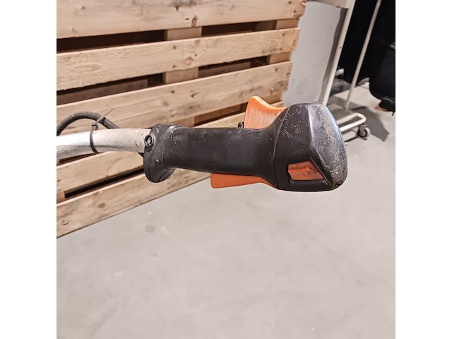 Benzine bosmaaier, stihl, fs 560c - afbeelding 5 van  9