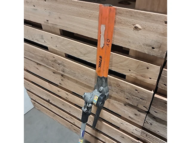 Benzine combimoter stihl, km 130/r, bouwjaar 2015, incl. 2x opzetstuk - afbeelding 10 van  15