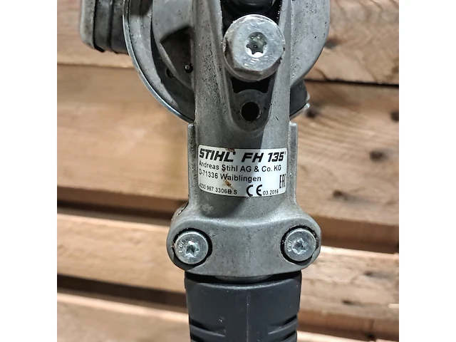 Benzine combimoter stihl, km 130/r, bouwjaar 2015, incl. 2x opzetstuk - afbeelding 14 van  15