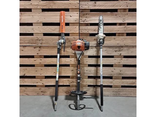 Benzine combimoter stihl, km 130/r, bouwjaar 2015, incl. 2x opzetstuk - afbeelding 1 van  15