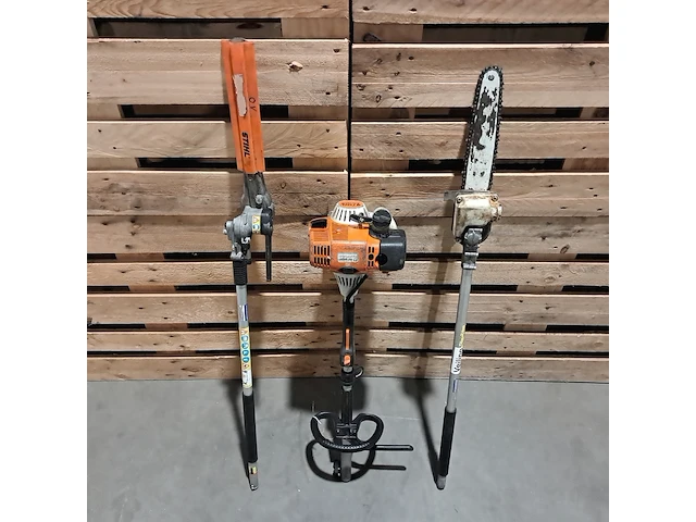 Benzine combimoter stihl, km 130/r, bouwjaar 2015, incl. 2x opzetstuk - afbeelding 2 van  15