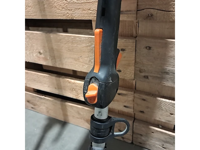Benzine combimoter stihl, km 130/r, bouwjaar 2015, incl. 2x opzetstuk - afbeelding 4 van  15