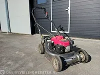 Benzine grasmaaier honda, hrh 536, bouwjaar 2012 - afbeelding 1 van  6
