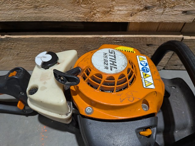 Benzine heggenschaar, stihl, hs 82 r - afbeelding 6 van  9