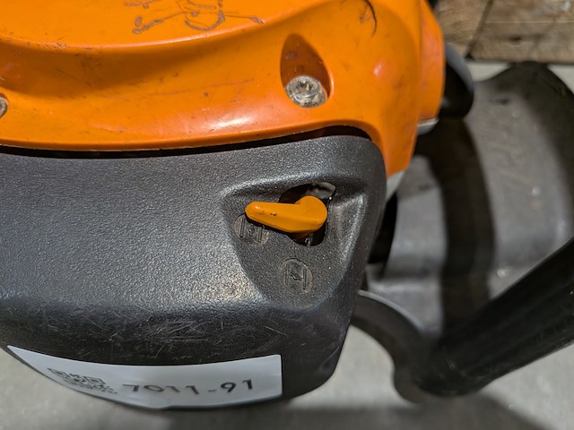 Benzine heggenschaar, stihl, hs 82 r - afbeelding 7 van  9