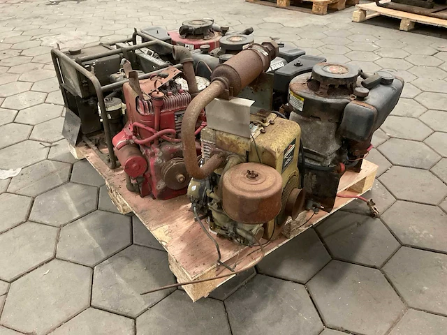 Benzine motor (6x) - afbeelding 4 van  5
