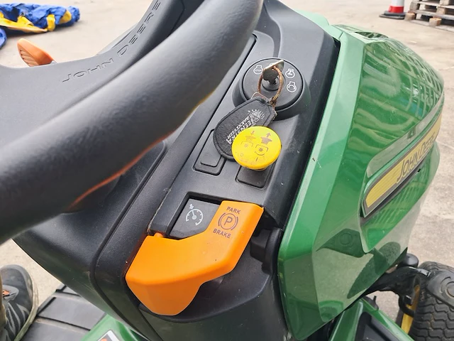 Benzine zitmaaier met grasopvangbak, john deere, x350r - afbeelding 4 van  32