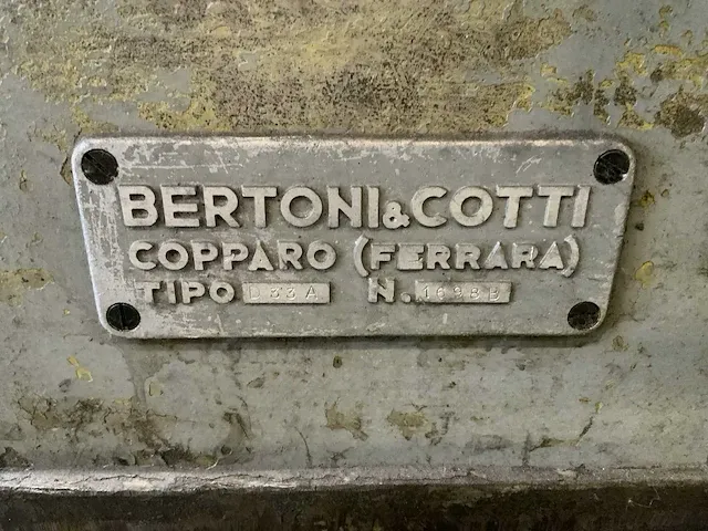 Berco - d33a - cilinder hoonmachine - 1966 - afbeelding 8 van  25