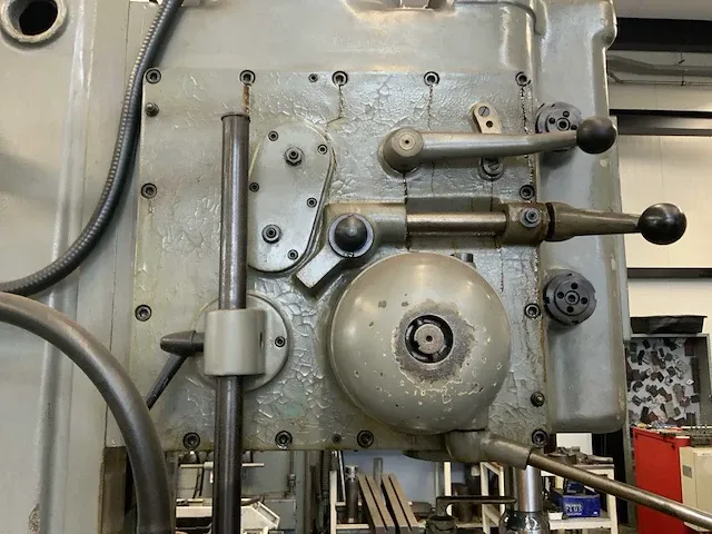 Berco - d33a - cilinder hoonmachine - 1966 - afbeelding 9 van  25