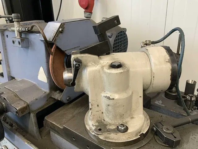 Berco - rv 20 - kleppenslijpmachine - 1998 - afbeelding 3 van  6