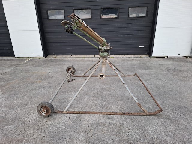 Beregeningsproeier op slee polaris - afbeelding 1 van  6