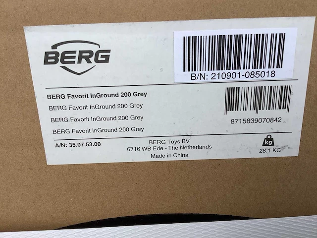Berg - trampoline favorit inground 200 + weather cover extra - afbeelding 4 van  5
