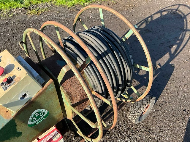 Berg elektrische slanghaspel - afbeelding 13 van  13