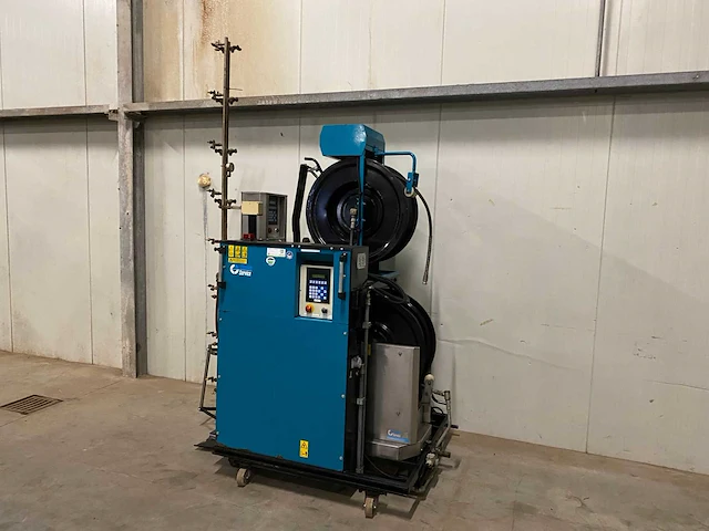 Berg hortimotive spuitrobot meto + transportwagen - afbeelding 1 van  11
