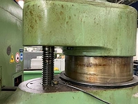 Bergonzi tr 40 radiaalboormachine - afbeelding 5 van  26