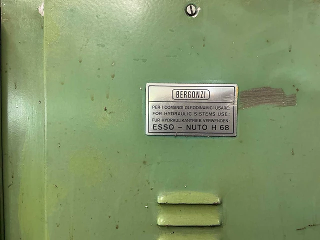Bergonzi tr 40 radiaalboormachine - afbeelding 7 van  26