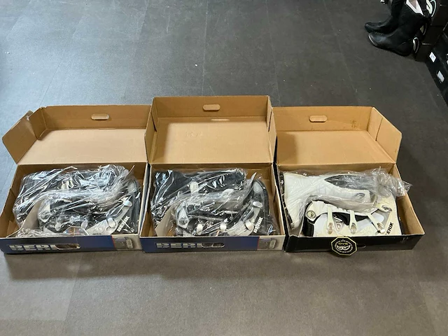 Berik motorlaarzen maat 42 (3x) - afbeelding 1 van  5