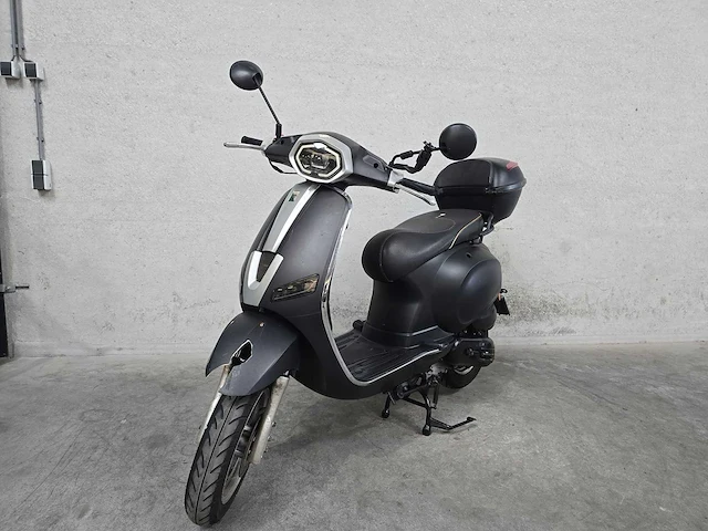 Berini - bromscooter - classic iii - 4t 45km uitvoering fnl91b - afbeelding 3 van  8