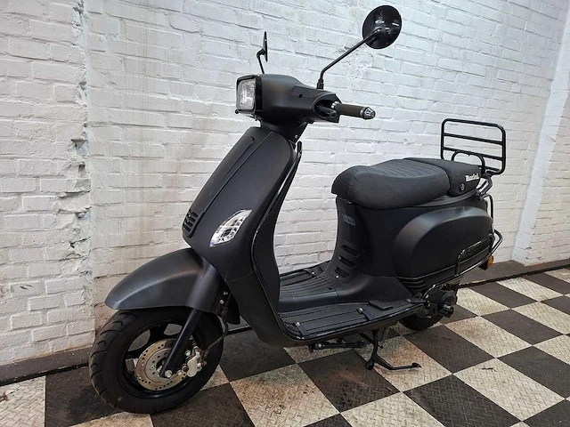 Berini napoli 25 km snorscooter 4takt - afbeelding 2 van  7