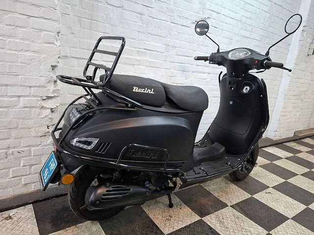 Berini napoli 25 km snorscooter 4takt - afbeelding 5 van  7