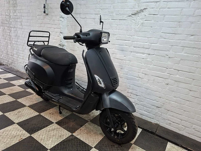 Berini napoli 25 km snorscooter 4takt - afbeelding 7 van  7