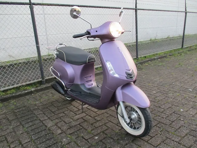 Berini smart 50 - snorscooter - napoli ii jj50qt-21h - scooter - afbeelding 8 van  12