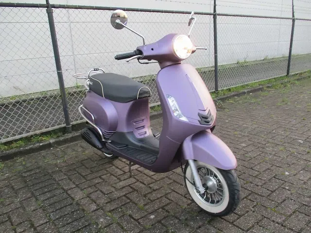 Berini smart 50 - snorscooter - napoli ii jj50qt-21h - scooter - afbeelding 8 van  12