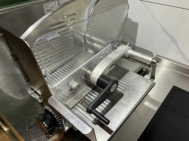 Berkel - 834 s - snijmachine - afbeelding 2 van  7
