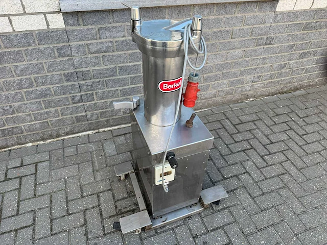 Berkel - stopmachines en vulbussen - afbeelding 1 van  4
