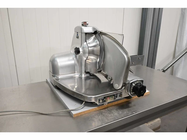 Berkel 834 rvs snijmachine - afbeelding 2 van  5