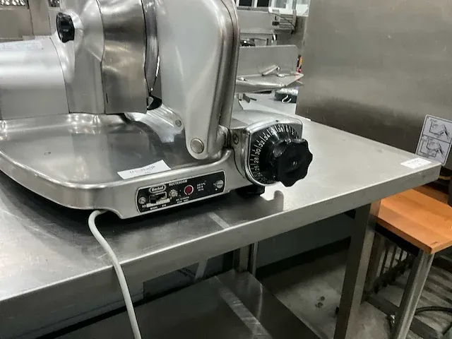 Berkel 834 snijmachine - afbeelding 6 van  6