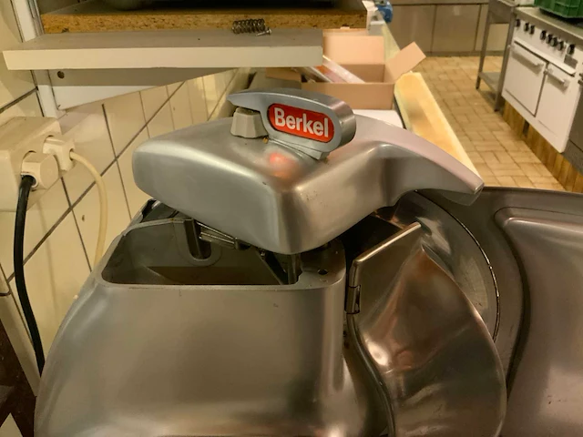 Berkel 834 snijmachine - afbeelding 6 van  7