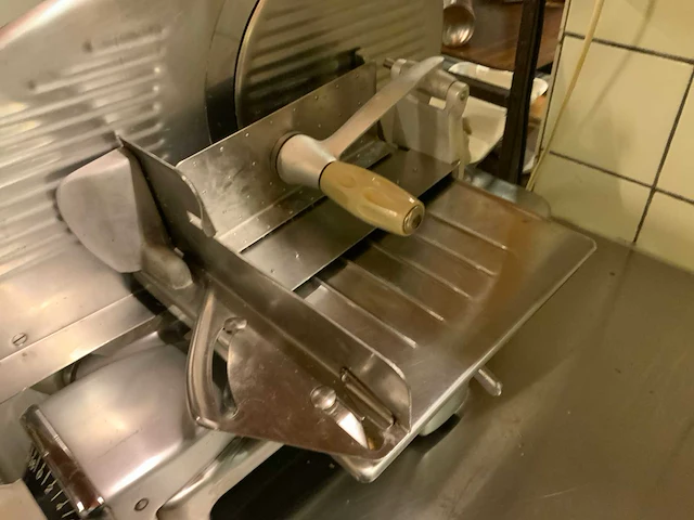 Berkel 834 snijmachine - afbeelding 7 van  7
