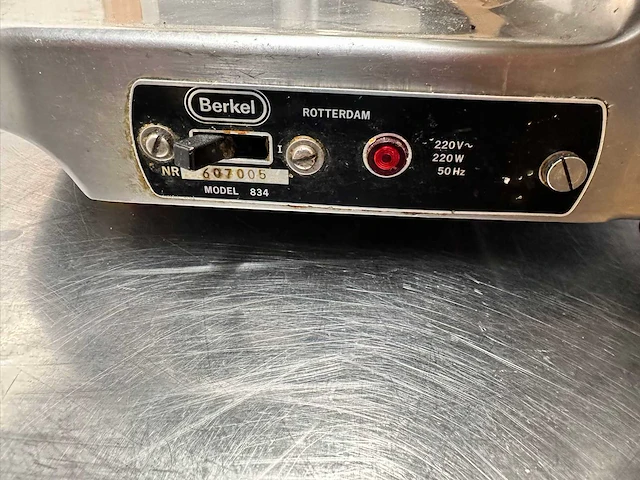 Berkel 834 snijmachine - afbeelding 4 van  4