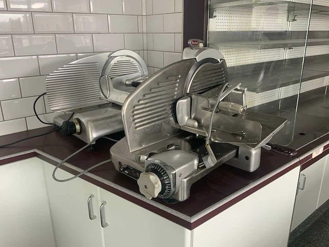 Berkel 834 snijmachine - afbeelding 1 van  6