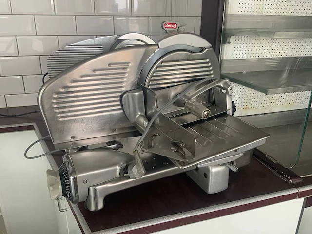 Berkel 834 snijmachine - afbeelding 2 van  6