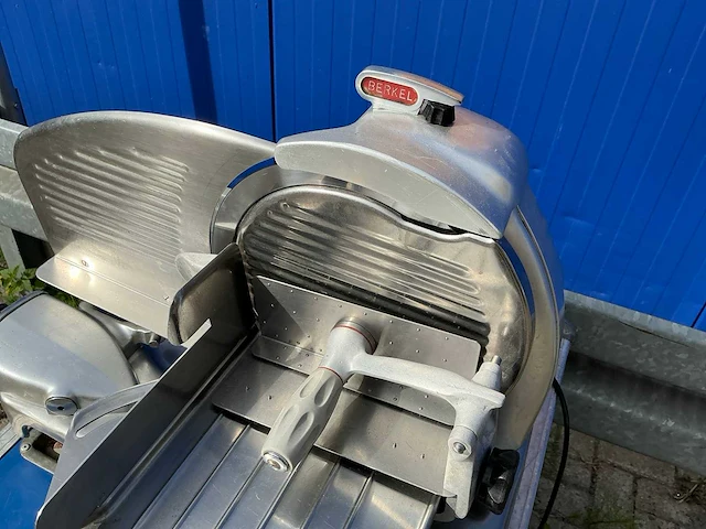Berkel 834 vleessnijmachine - afbeelding 9 van  10