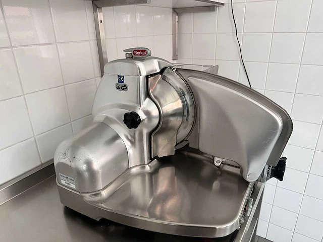Berkel 834s snijmachine - afbeelding 8 van  8