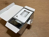 Berker tastsensor 3-voudig met kamerthermostaat en display - afbeelding 3 van  11