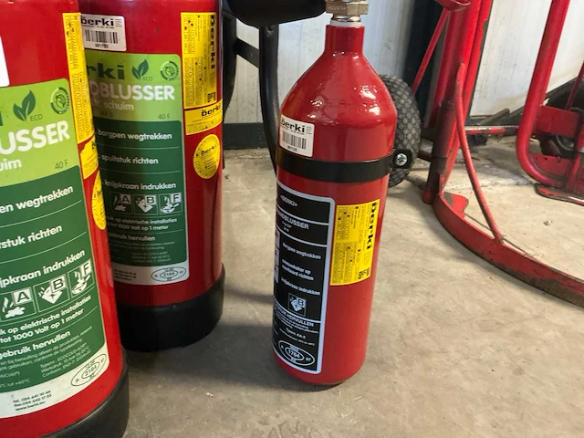 Berki schuim brandblusser (8x) - afbeelding 3 van  4